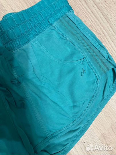 Шорты Deha б/у