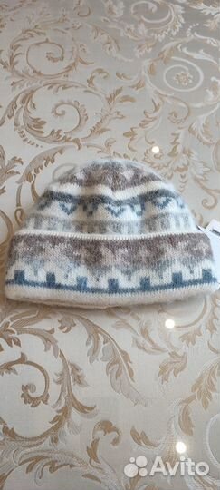 Шапочка из исландской шерсти