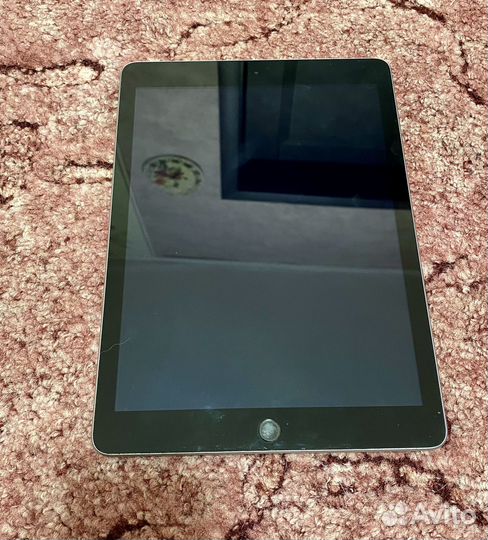 iPad 5 поколения A1822 Wi-fi