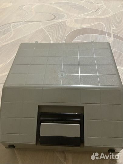 Пишущая машинка Любава