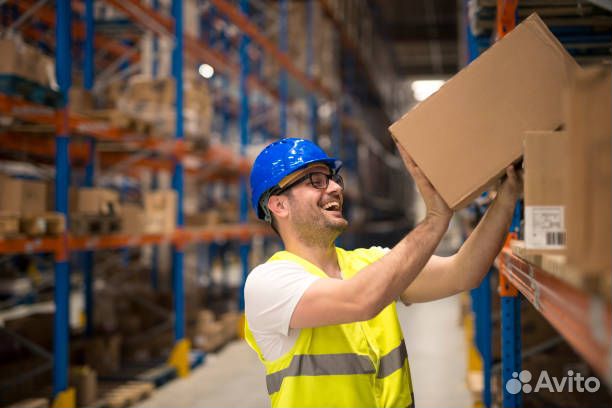 Комплектовщик (ца) на склад вахта 30 дней