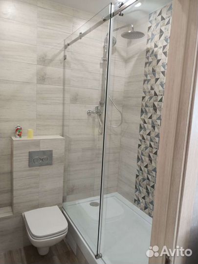 Установка душевых кабин и ширм