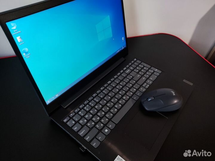 Ноутбук Lenovo