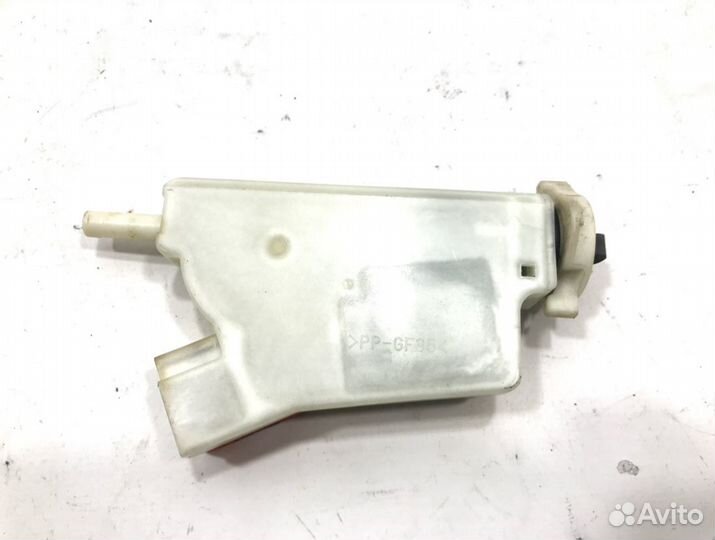 Замок лючка бензобака Nissan Murano PNZ50 VQ35DE