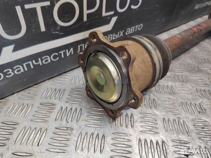 Правый привод задний Infiniti Fx35 VQ35DE 2003