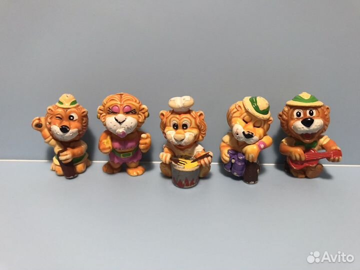 Львята и бобры из Киндера (Kinder Surprise)