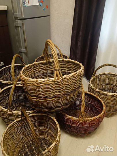 Корзина плетеная для грибов и ягод