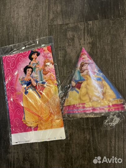 Скатерть и коплачки праздничные disney принцессы