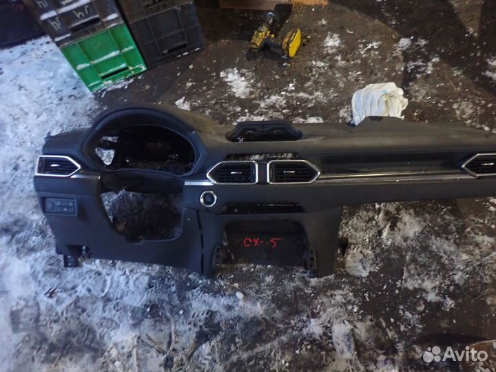 Торпедо для Mazda CX 5 2017)