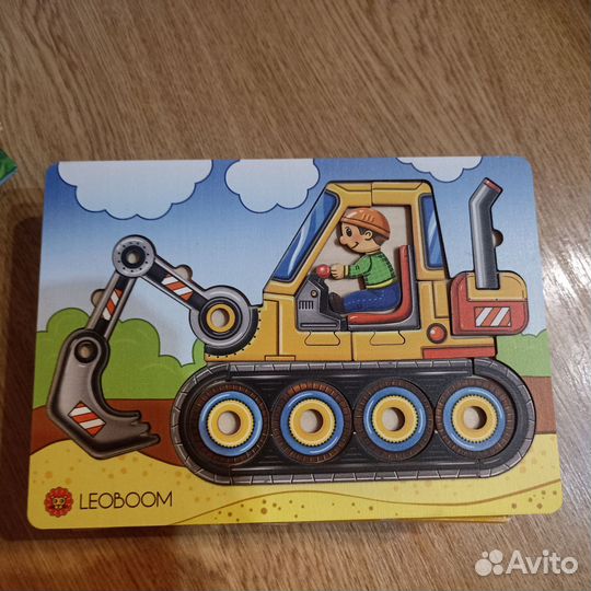 Книги и пазлы пакетом