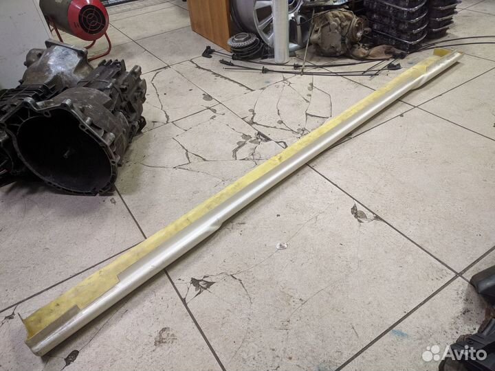 BMW e39 Hamann правая накладка порога