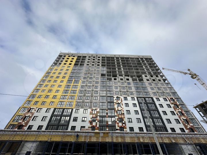 2-к. квартира, 71 м², 17/17 эт.