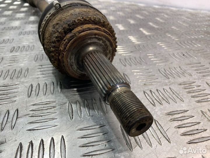 Привод передний правый Mitsubishi Lancer 9 4G18