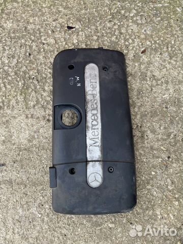 Декоративная крышка двигателя Mercedes 210 2,7 CDI