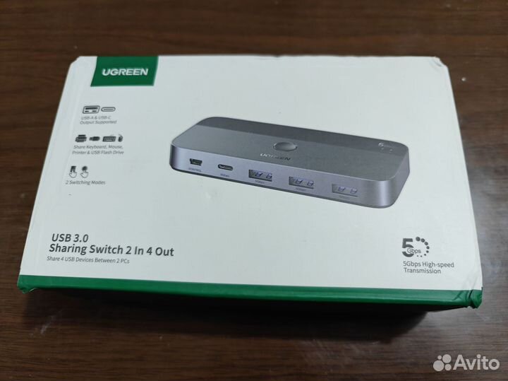 Ugreen USB 3.0 KVM-переключатель 4 устройства Новы