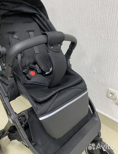 Прогулочная коляска luxmom с реверсивным блоком