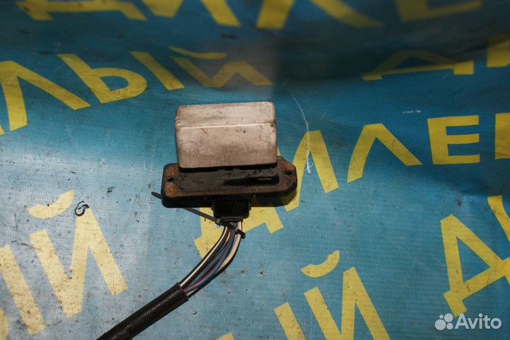 Резистор Toyota Corona