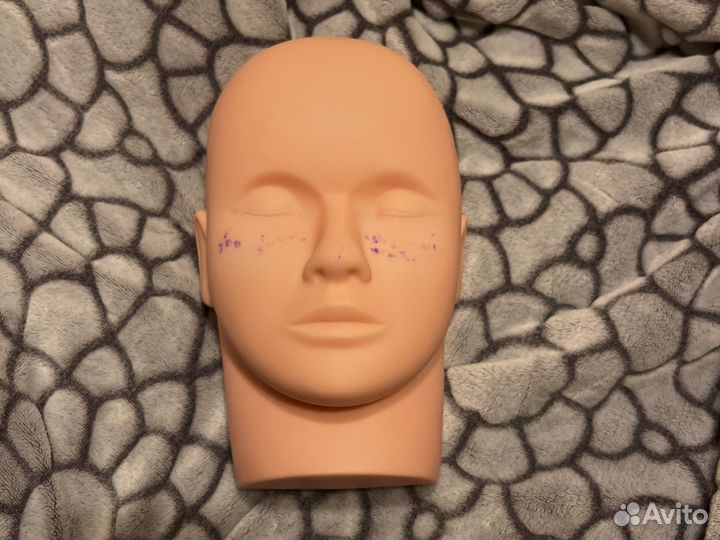 Манекен для наращивания ресниц
