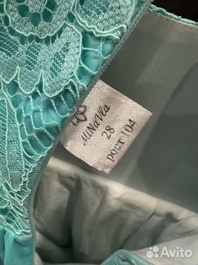 Платье праздничное 104