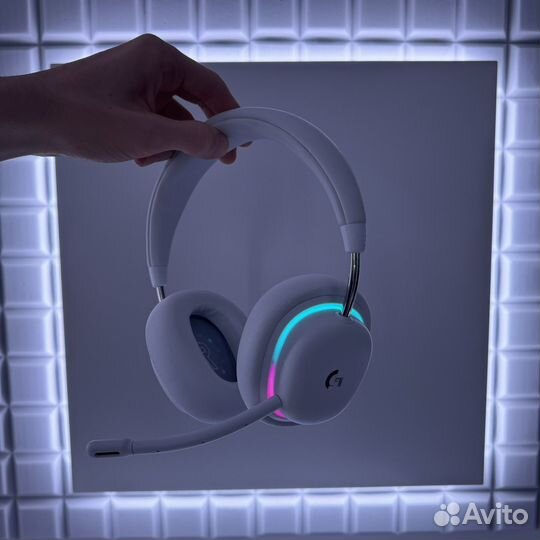 Беспроводные наушники Logitech G735