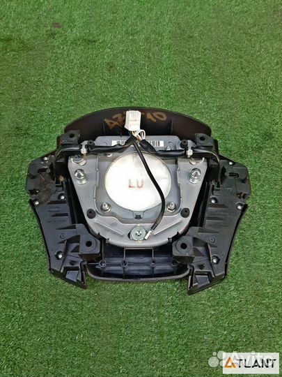 Airbag водительский toyota SAI