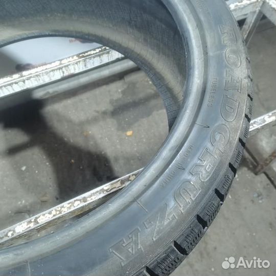 Roadcruza RW777 275/40 R22