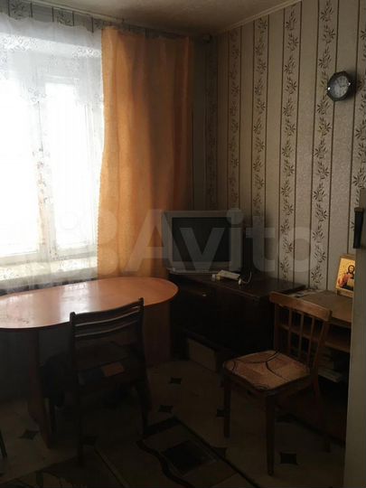 Комната 12,8 м² в 1-к., 2/5 эт.