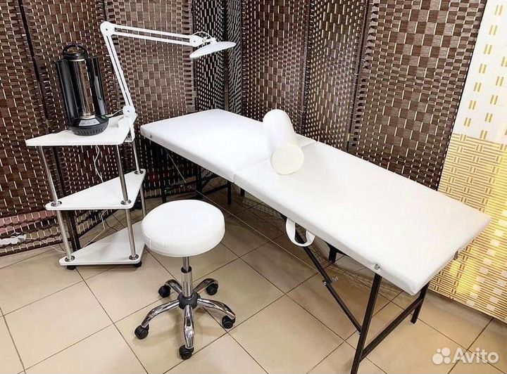 Кушетка, Массажный стол