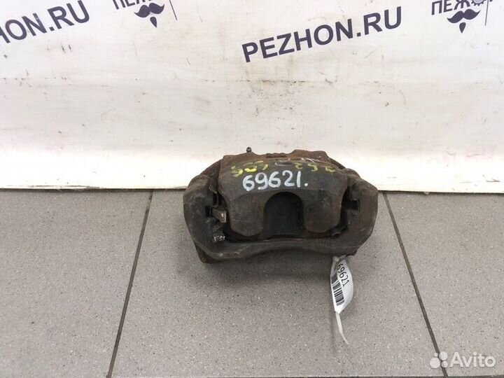 Суппорт тормозной передний правый Nissan Teana