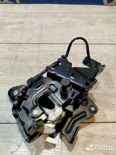 Замок капота левый Bmw 528I F10 N52B30 06.2010