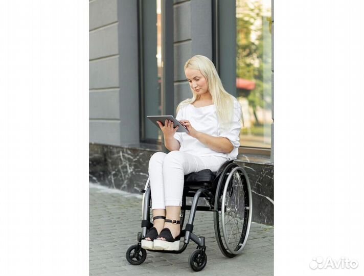 Инвалидная коляска (прокат)