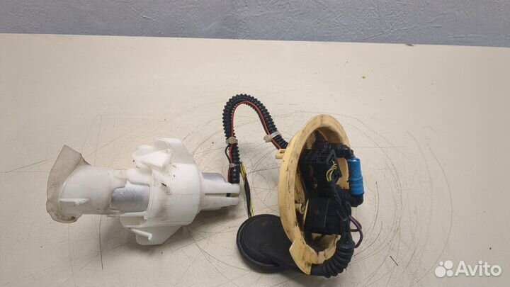 Насос топливный электрический BMW 5 F10, 2011