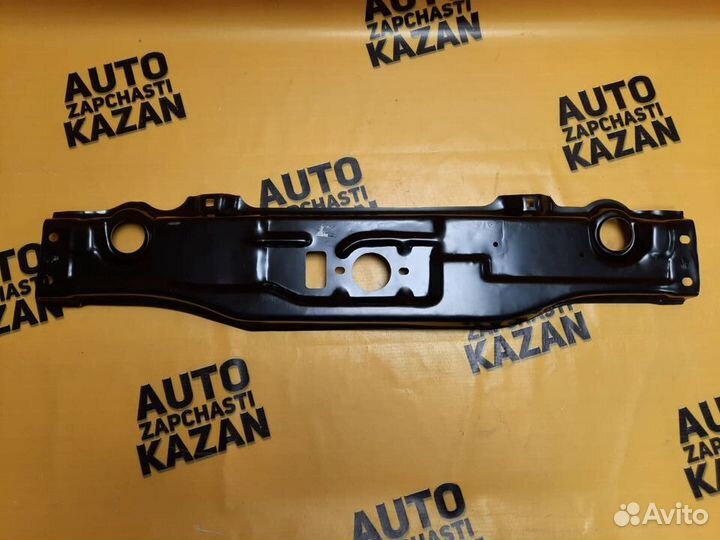 Панель радиатора верхняя часть Lacetti / Gentra