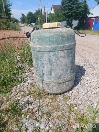 Емкость для воды пластиковая