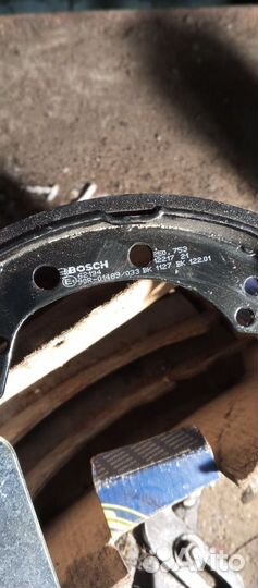 Тормозные колодки задние на wv golf, passat