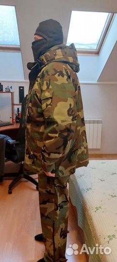 Камуфляжный костюм