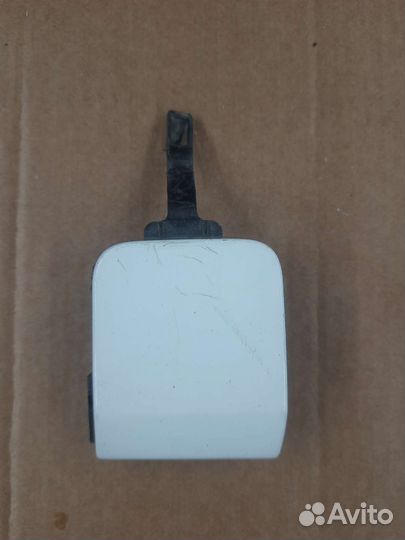 Заглушка переднего бампера Renault fluence