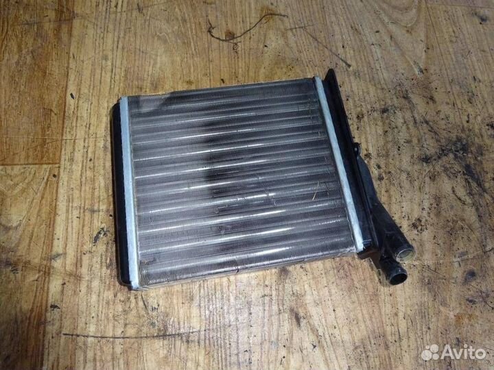 Радиатор отопителя Mercedes Benz W124 1984-1993