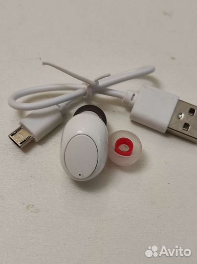 Наушник вкладыш