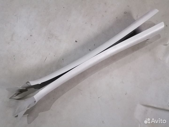 Накладка стойки лобового стекла Nissan Primera P11