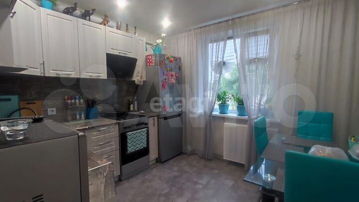 2-к. квартира, 52,4 м², 2/9 эт.