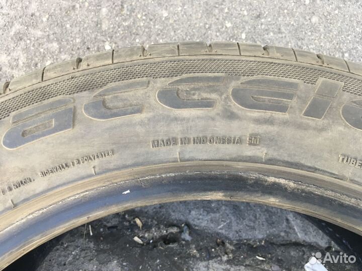 Accelera Iota ST68 225/55 R18