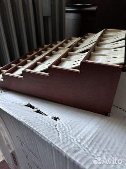 Лотки для ювелирных изделий на витрину