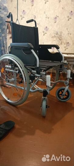 Коляска инвалидная