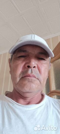 Бригада плотников строителей