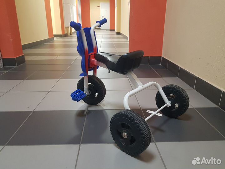 Велосипед трехколесный детский 1-3 лет