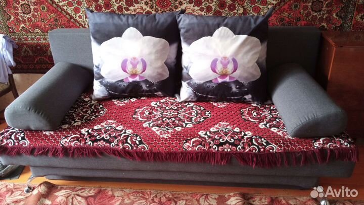 Диван б/у