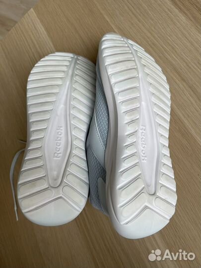 Кроссовки reebok 36