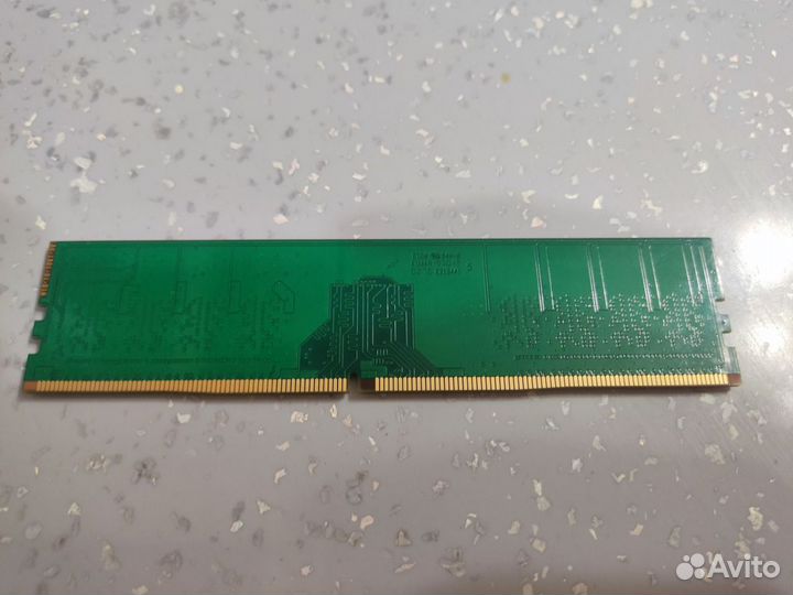 Оперативная память 4 gb ddr4 2400 mhz crucial