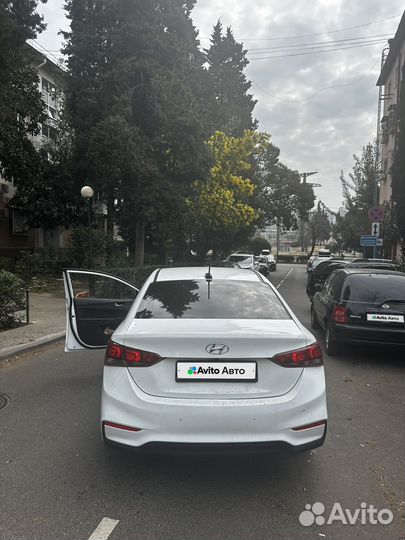 Hyundai Solaris 1.6 AT, 2018, 130 000 км